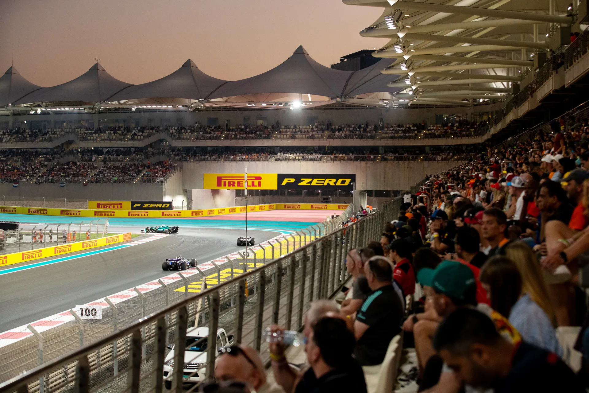 Foto 6 de F1 Abu Dabhi de Etihad Airways 2026 - House 44 at F1 Paddock Club