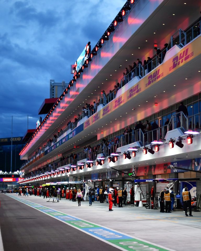 Foto 2 de F1 las Vegas 2026 - Experiencias SkyBox 3-Days