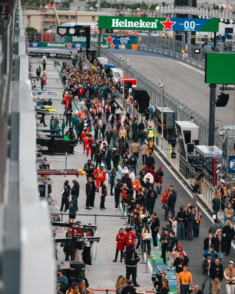 Foto 5 de F1 las Vegas 2026 - Experiencias Paddock Club 3-Days | TGR Haas F1® Team Club Suite